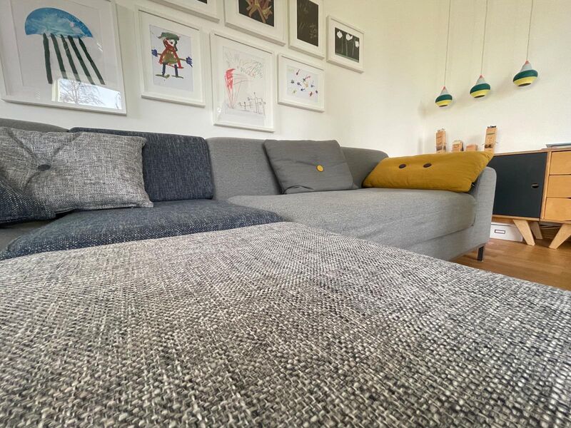 Anfertigung von zusätzlichen Hockern, als Erweiterung des Sofas, modular nutzbar