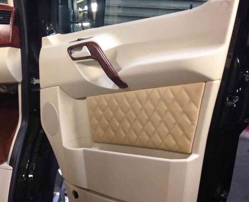 Zusammenarbeit mit einem Caravan Hersteller - hier Türverkleidung veredeln