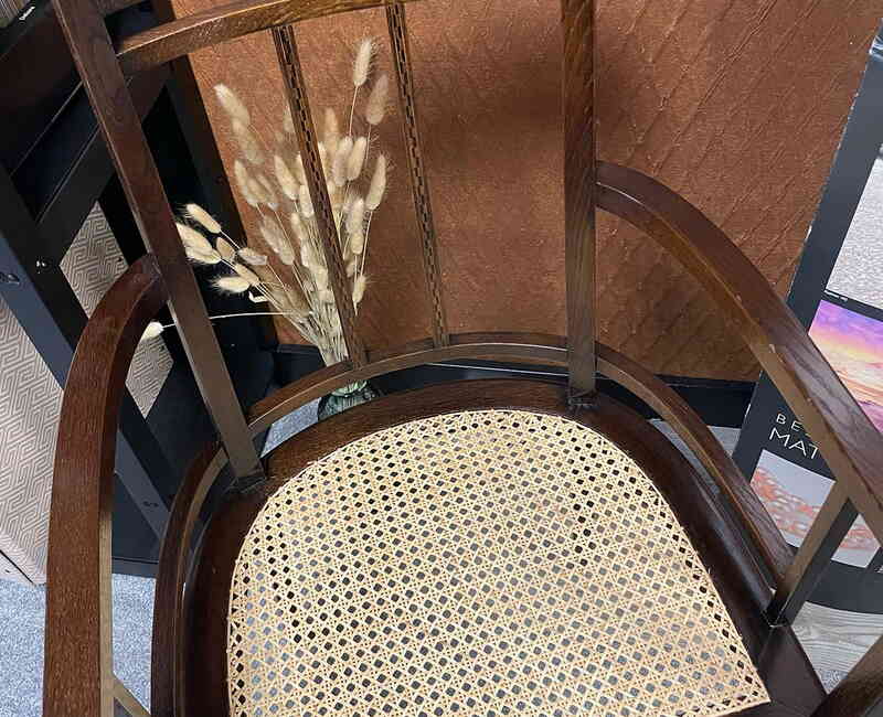 Aufgearbeitete Stühle vorher/nachher